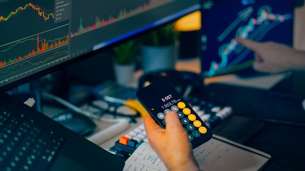 Comment mieux comprendre les contrats de prêt immobilier pour éviter les pièges ?